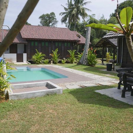 Kampung Tok Lembut Vacation Home Pantai Cenang  Exterior foto